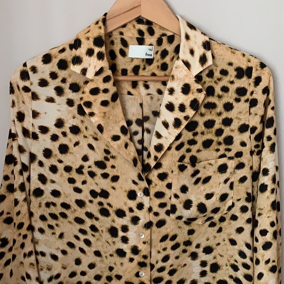 Aritzia Wilfred Free Cheetah Print Button Up Small - Picture 5 of 8